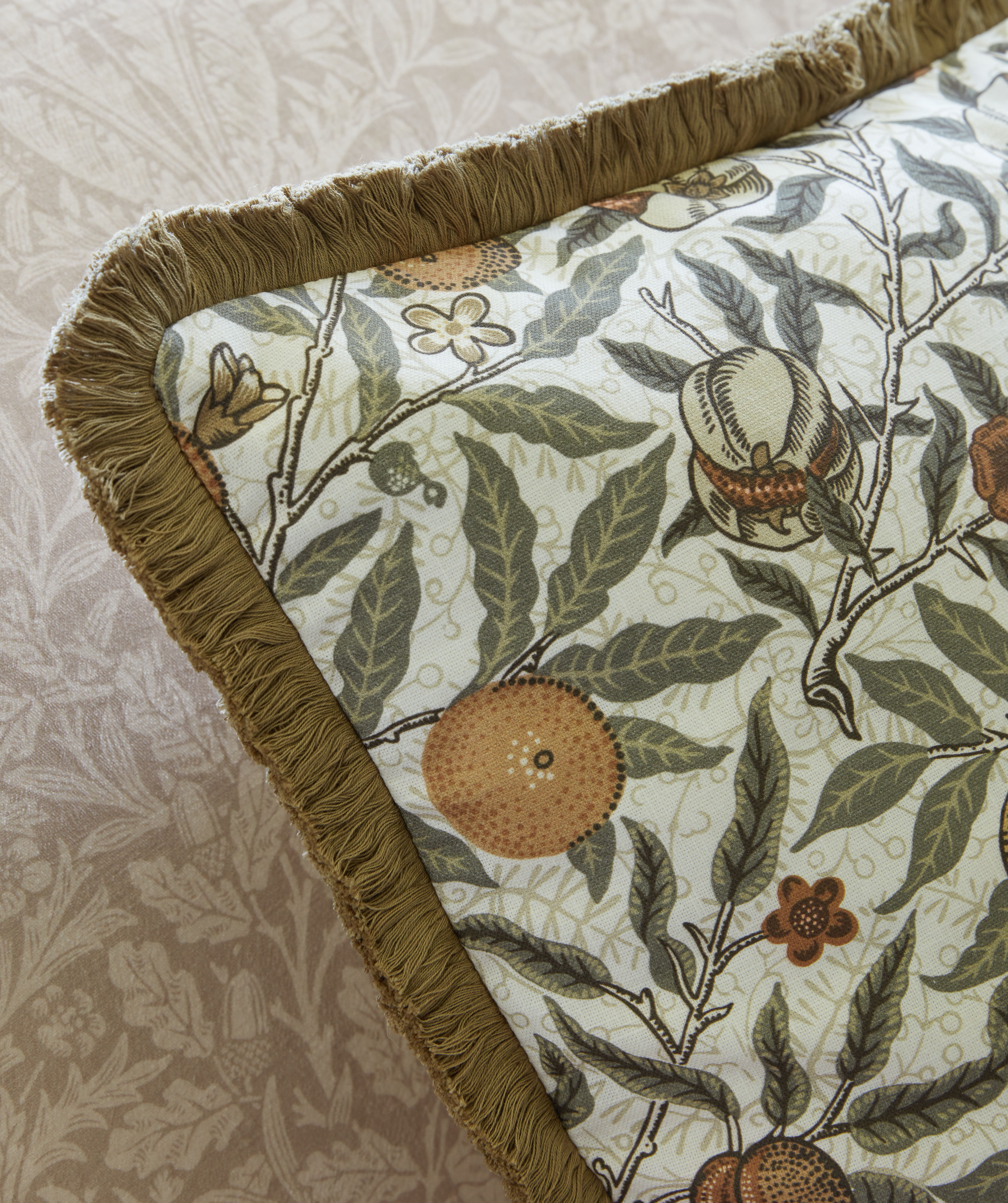 Текстиль William Morris By Ashley Wilde The Forager FRUIT FLAX